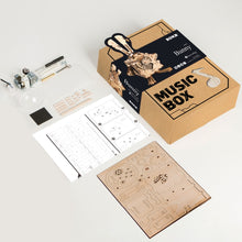 Load image into Gallery viewer, DIY Movement Assembled Wooden Rabbit Model Music Box Bunny