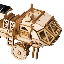 Load image into Gallery viewer, Moveable Discover Rover Solar Energy Model Building Kit