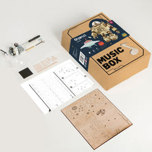 Load image into Gallery viewer, DIY Steampunk Rotatable Robot Clockwork Music Box