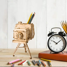 Load image into Gallery viewer, DIY Wooden Vintage Camera