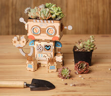 Load image into Gallery viewer, ILikeBuilding Wooden Robot Flower Pot