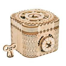 Load image into Gallery viewer, DIY Wooden Treasure Box Kit