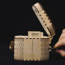 Load image into Gallery viewer, DIY Wooden Treasure Box Kit