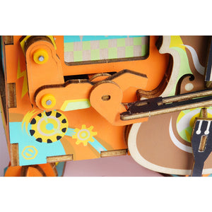 DIY Little Robot Performer Hand Crank Music Box